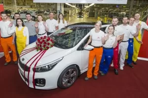 Slovenské statistiky: Kia v Žilině vyrobila už 3 miliony aut, 4 miliony motorů
