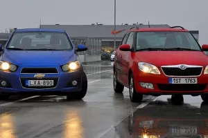 Srovnávací test: Škoda Fabia 1.2 TSI vs. Chevrolet Aveo 1.4