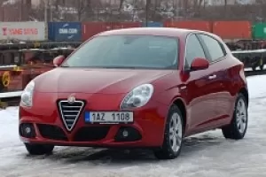 Test Alfa Giulietta 1,4 T: kráska s Fiatem v těle