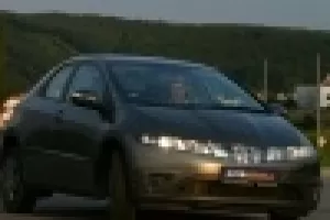 Test Honda Civic i-VTEC: UFO přistává
