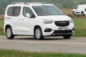 TEST Opel Combo Life 1.2 Turbo a Van XL 1.5 CDTI: Když dva nedělají totéž