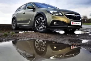 Test Opel Insignia Country Tourer 2.0 CDTI 4x4: Prémiová střední třída?