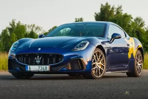 TEST Maserati GranTurismo Trofeo (404 kW): Je fajn cítit se zase naživu