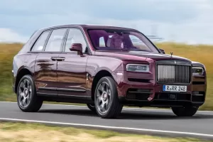 TEST Rolls-Royce Cullinan (441 kW): Jako kdyby nestačilo jahodové pivo a naftové Bentley