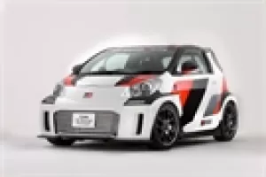 Toyota iQ GRMN Racing: malá, ale šikovná