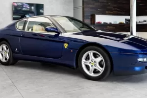 V Ostravě je na prodej jedno z nejlevnějších Ferrari s V12. 456 GT může být bazarová past