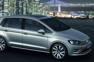 Volkswagen Golf Plus VII je zde: zatím mu říkají Golf Sportsvan…