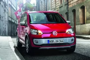 Volkswagen představil sériový cross up!. Mnoho novinek nečekejte