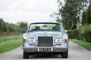 Rolls-Royce, který patřil Muhammadovi Alimu, našel kupce za 3,4 milionu