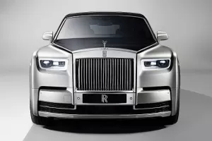 Rolls-Royce zavrhuje současné autonomní technologie. Chce udržet práci šoférům