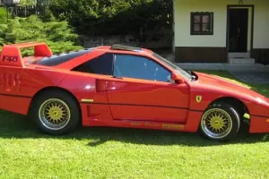 V Česku je na prodej levné Ferrari F40. Tedy skoro...