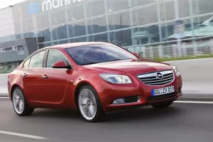 Evropským autem roku je Opel Insignia
