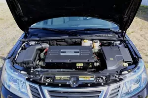 Neverending story: Saab plánuje elektromobil, spíš ale přijde krach