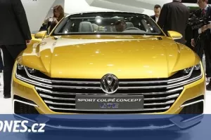 VW GTE: nové kupé z rodiny Passatu vrací do hry legendární VeRunu