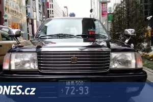 Autofotka týdne: Ušaté tokijské taxi to má spočítané, oldschool nahradí retro