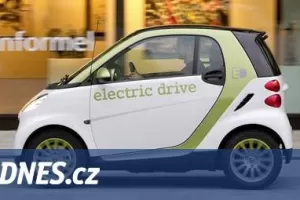 První autopůjčovna v Česku začala nabízet elektromobily