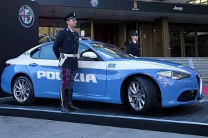Alfa Romeo Giulia Veloce míří do služeb italské policie. Stejně jako Giulietta a Renegade
