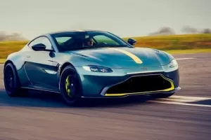 Aston Martin představil nové kupé s výkonem 510 koní a sedmistupňovým manuálem. Máte zájem? Neváhejte