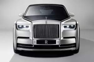 „Bentley Bentayga je jen převlečené Audi Q7,“ říká šéf značky Rolls-Royce