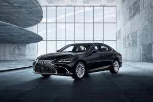 Lexus ES 2018: Vyšší úroveň jízdních schopností a kultivovanosti