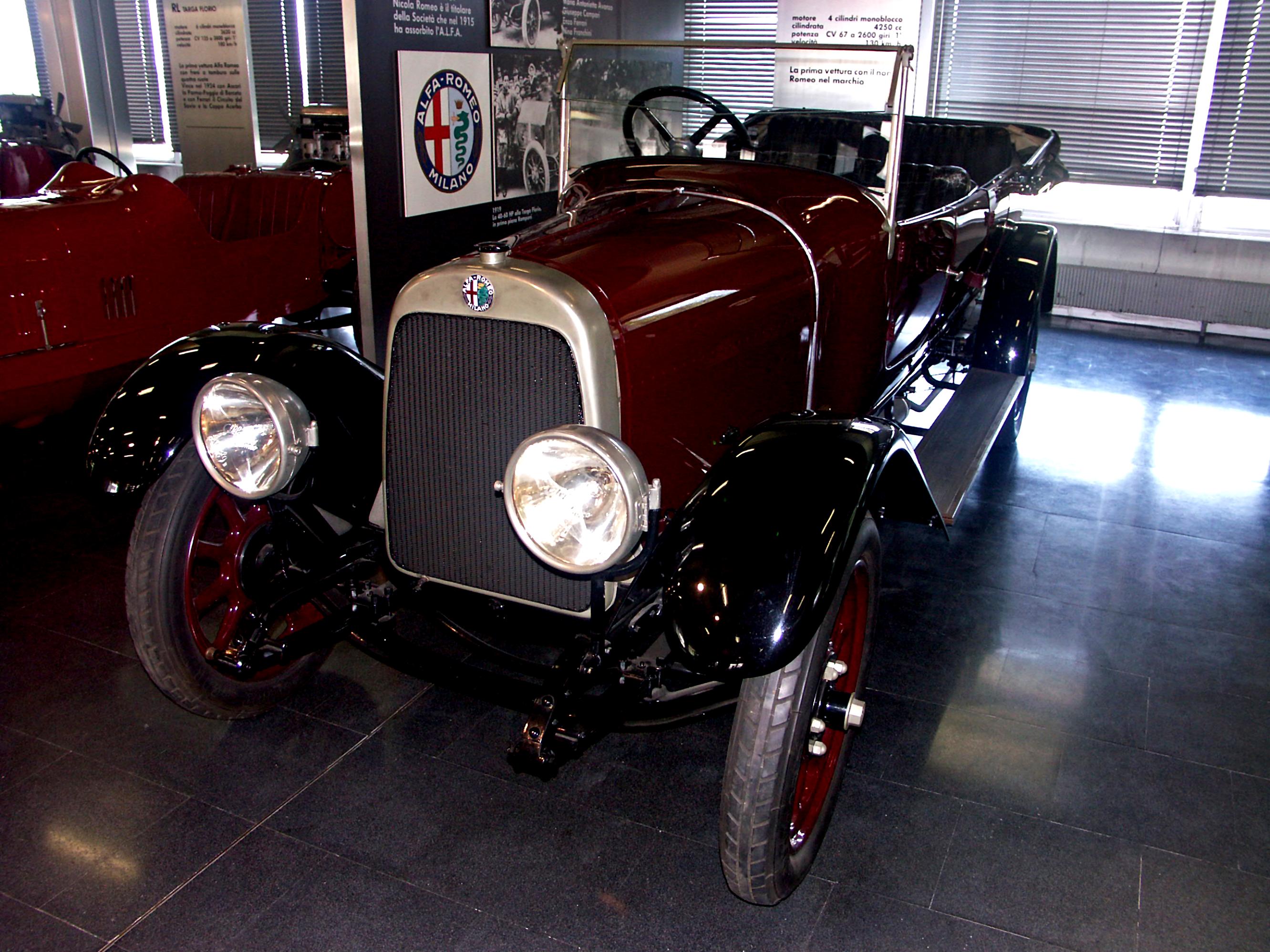 Alfa romeo Torpedo 20-30 HP (1921)