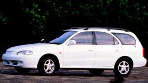 Hyundai Lantra Wagon (1995)
