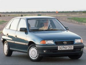 Opel Astra 5 Doors (1991)