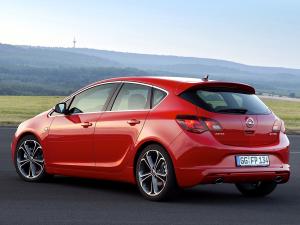 Opel Astra 5 Doors (2015)