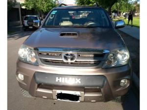 Toyota Hilux SW4 (2006)